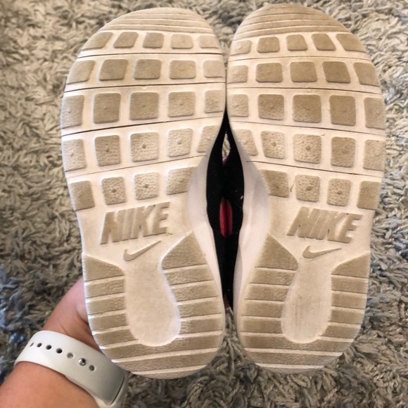 Nike Toddler Shoes- Pink and Black- Size 9c - Picture 5 of 5